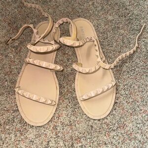 Nude Sandals ☀️